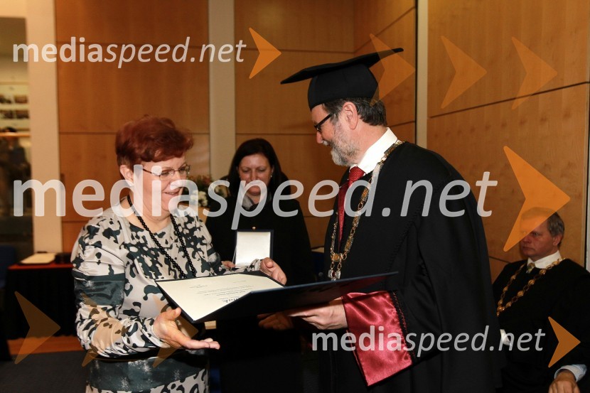 Rektorjev dan Univerze v Mariboru 2011, promocija doktorjev znanosti in podelitev nagrad