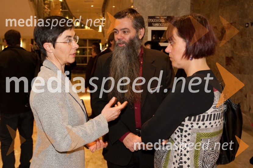 Jasna Čuk, David Terčon, Kosovelov dom s spremljevalkoOdprtje novega malega odra v SNG Nova Gorica in predstava Grenki sadeži pravice