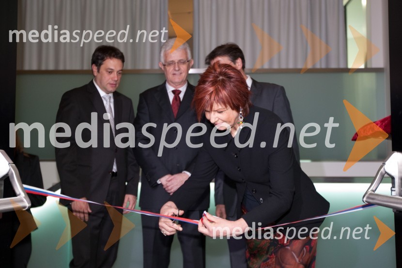 Majda Širca, ministrica za kulturoOdprtje novega malega odra v SNG Nova Gorica in predstava Grenki sadeži pravice