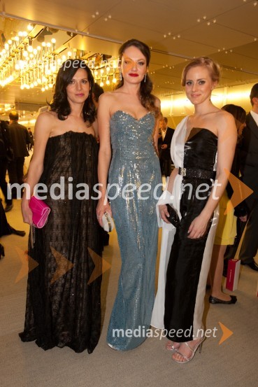 Simona Lampe, modna oblikovalka, Iryna Osypenko, manekenka in Živa Vadnov, miss Slovenije 2004Viktorji 2010, zaključna zabava