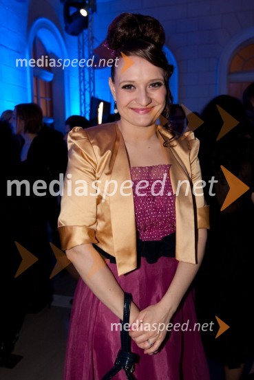 Maja Pihler-Bilbi, pevkaViktorji 2010, zaključna zabava