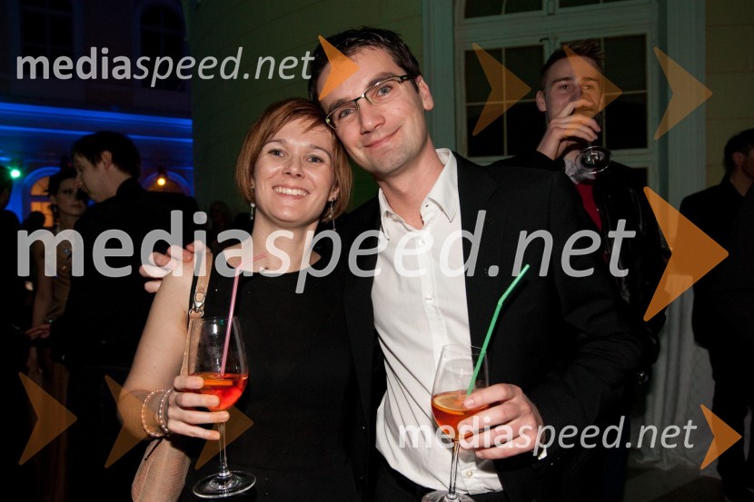 Gregor Draksler s spremljevalkoViktorji 2010, zaključna zabava