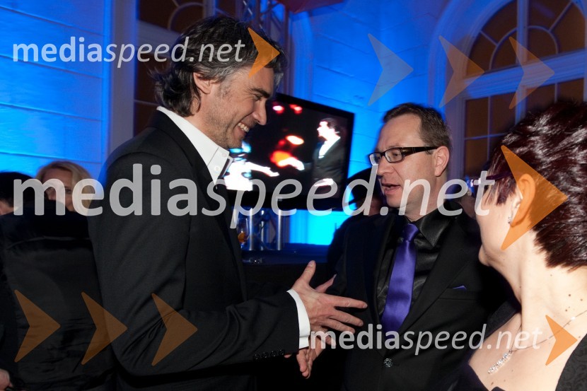 Jan Plestenjak, glasbenik in Marko Filli, generalni direktor RTV SlovenijaViktorji 2010, zaključna zabava