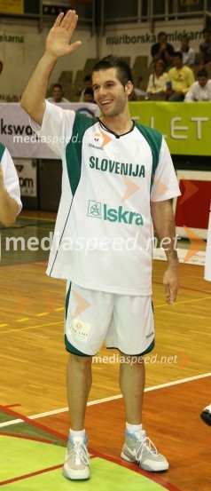 Sani Bečirovič, košarkarKošarkarski turnir Alpos