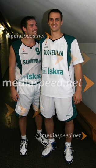 Beno Udrih in Domen Lorbek, košarkarjaKošarkarski turnir Alpos