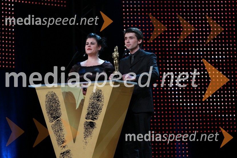 Ana Marija Mitič in Tilen Artač, igralcaViktorji 2010, dogajanje v dvorani