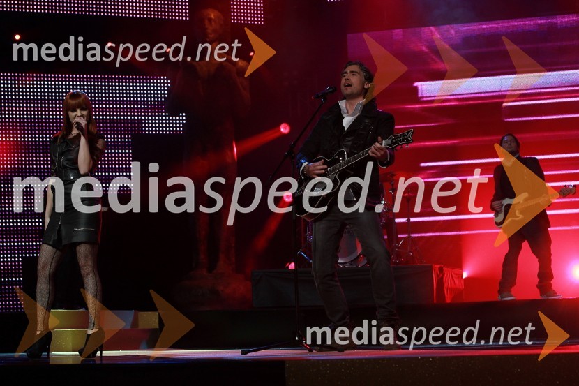 Nina Pušlar in Jan Plestenjak, pevcaViktorji 2010, dogajanje v dvorani