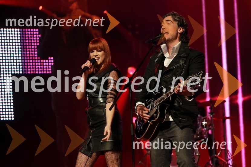 Nina Pušlar in Jan Plestenjak, pevcaViktorji 2010, dogajanje v dvorani