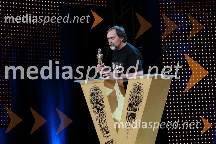 Dragan Bulič, glasbeni urednik na Valu 202Viktorji 2010, dogajanje v dvorani