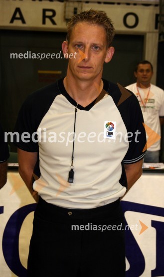 Matej Špendl, mednarodni košarkarski sodnik iz MariboraKošarkarski turnir Alpos