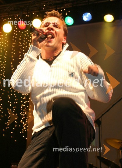 Jani Pavec, skupina Atomik HarmonikAtomik Harmonik