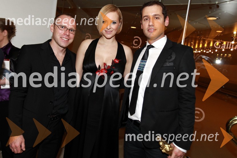 Matej Križnik, direktor fotografije VPK, Anja Križnik Tomažin, TV voditeljica in Peter Poles, TV voditeljViktorji 2010, zaključna zabava
