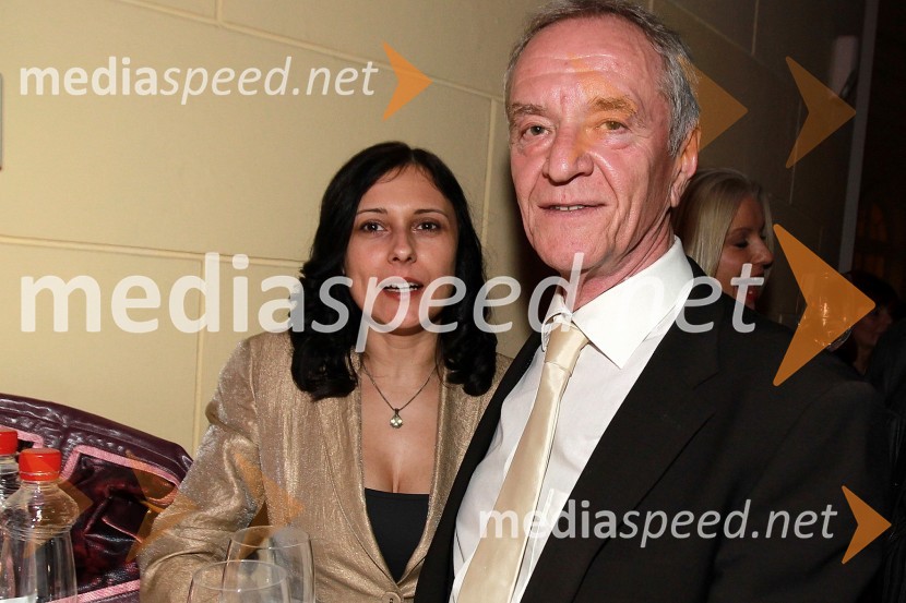 Jure Cekuta, slikar in spremljevalkaViktorji 2010, zaključna zabava