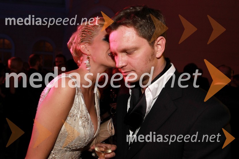 Marika Savšek, miss Universe 2010 in Jurij Zrnec, igralecViktorji 2010, zaključna zabava