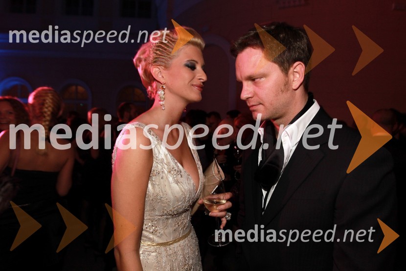 Marika Savšek, miss Universe 2010 in Jurij Zrnec, igralecViktorji 2010, zaključna zabava