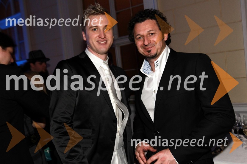 Denis Avdič, moderator na Radio 1 in Patrick Vlačič, minister za prometViktorji 2010, zaključna zabava