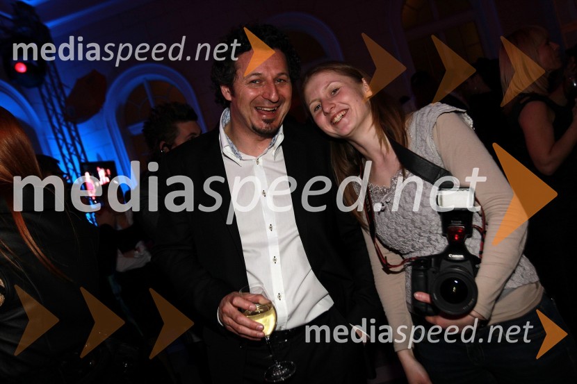 Patrick Vlačič, minister za promet in Katja Kodba, fotografinjaViktorji 2010, zaključna zabava