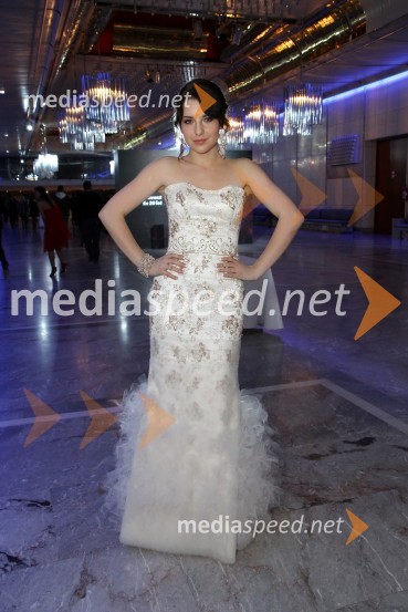 Maja Keuc, pevkaViktorji 2010, zaključna zabava