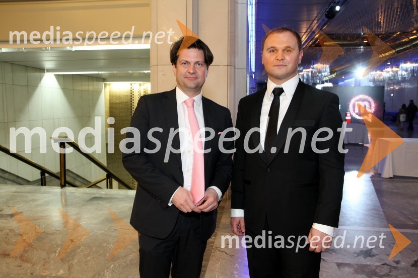 Leo Ivanjko, lastnik podjetja Vinag d.d. in Matej Raščan, direktor in lastnik podjetja Rašica Point d.o.o. ter podjetja Delo revije, d.d.Viktorji 2010, zaključna zabava