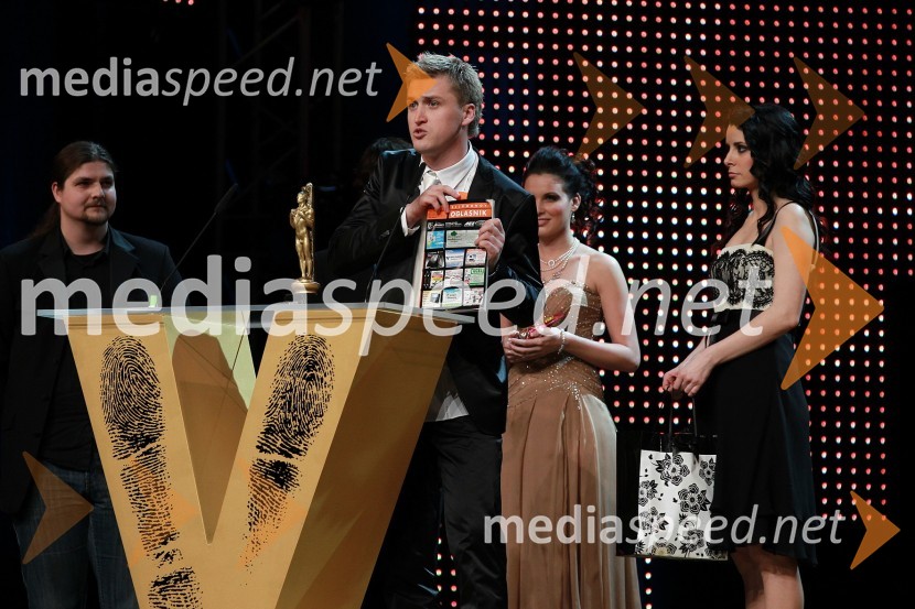 Denis Avdič, moderator na Radio 1Viktorji 2010, dogajanje v dvorani