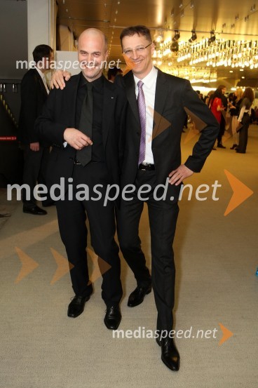 Janez Lombergar, direktor Televizije Slovenija in Igor Lukšič, minister za šolstvo in športViktorji 2010, zaključna zabava