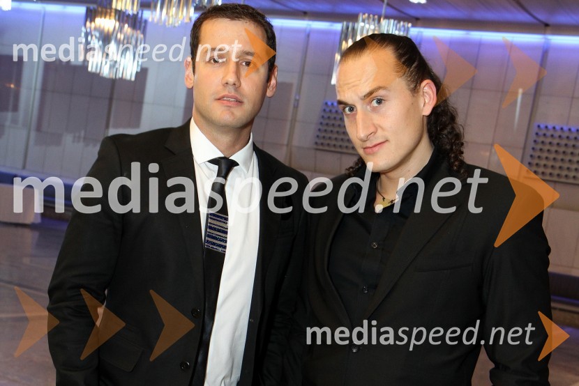 Peter Poles, tv voditelj ter Vid Valič, tv voditelj in stand up komikViktorji 2010, zaključna zabava