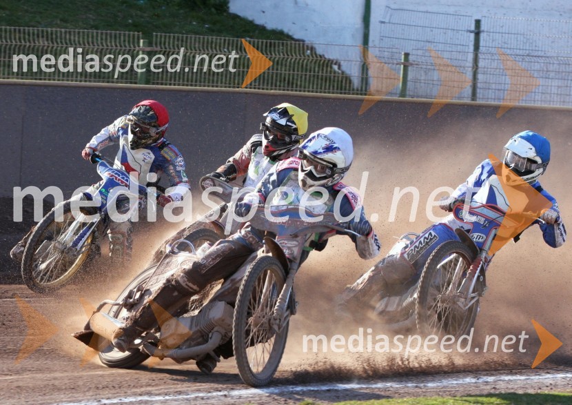 Matija Duh (Slovenija), Michael Hadek (Češka), Aleksander Čonda (Slovenija) in Jan Holub (Češka)Speedway, pokalno prvenstvo ekip Slovenija:Češka