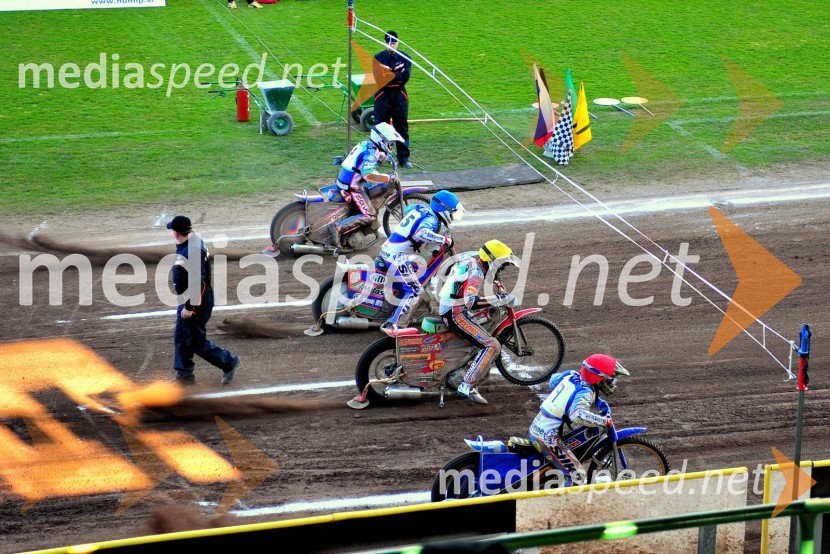 Matija Duh (Slovenija), Michael Hadek (Češka), Jan Holub (Češka) in Aleksander Čonda (Slovenija)Speedway, pokalno prvenstvo ekip Slovenija:Češka