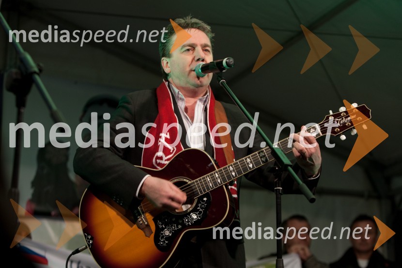 Ivan Hudnik, glasbenikPetra Majdič se je poslovila od športne kariere