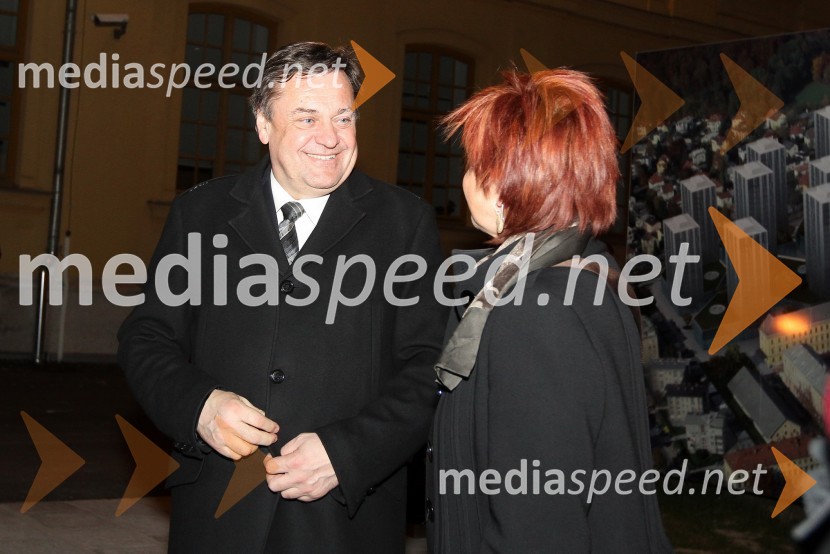 Zoran Janković, župan Mestne občine Ljubljana in Majda Širca, ministrica za kulturoOdprtje Tobačnega muzeja