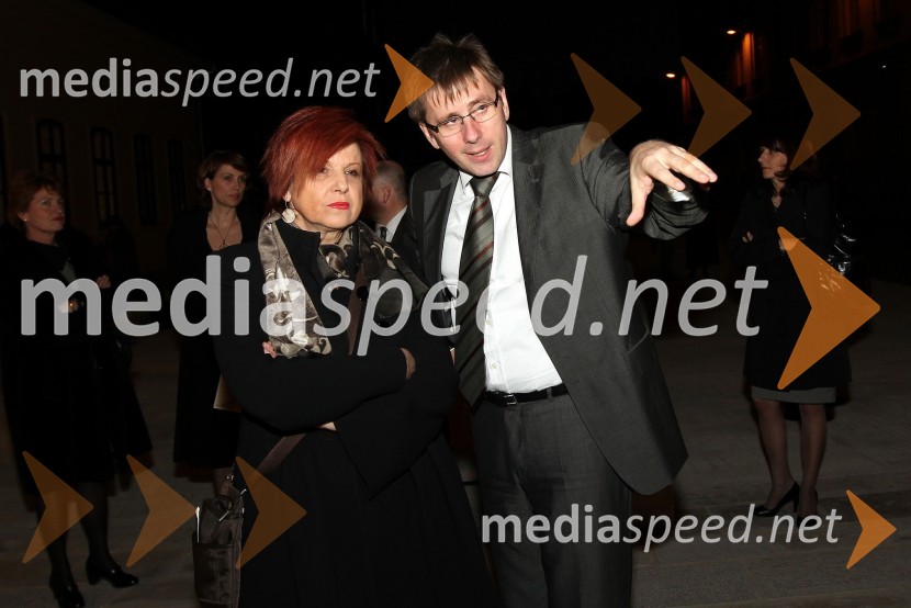 Majda Širca, ministrica za kulturo in Jani Möderndorfer, podžupan Mestne občine LjubljanaOdprtje Tobačnega muzeja