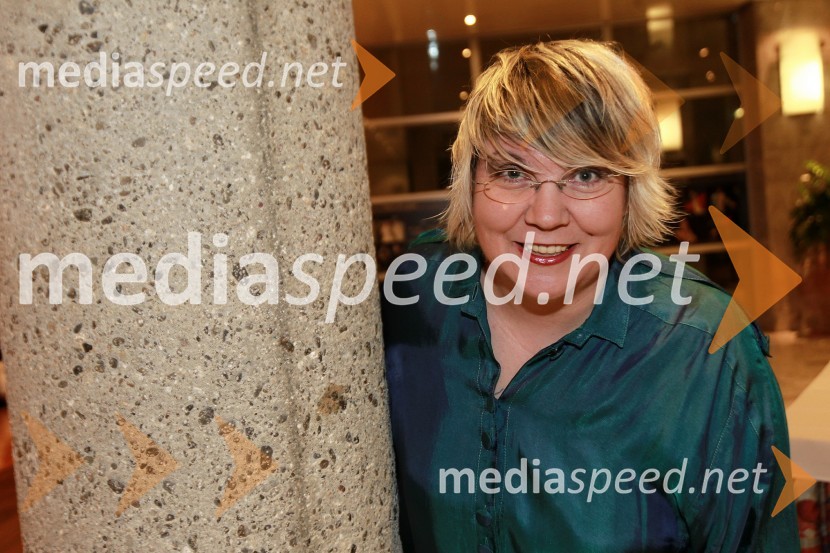 Ira Ratej, dramaturginja in umetniški vodja SNG Nova GoricaDekameron, premiera v SNG Nova Gorica