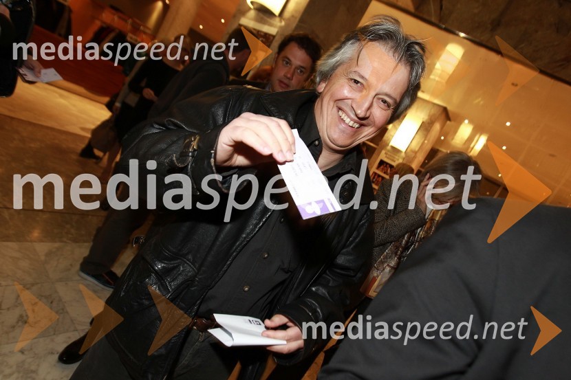 Iztok Mlakar, igralec
Dekameron, premiera v SNG Nova Gorica