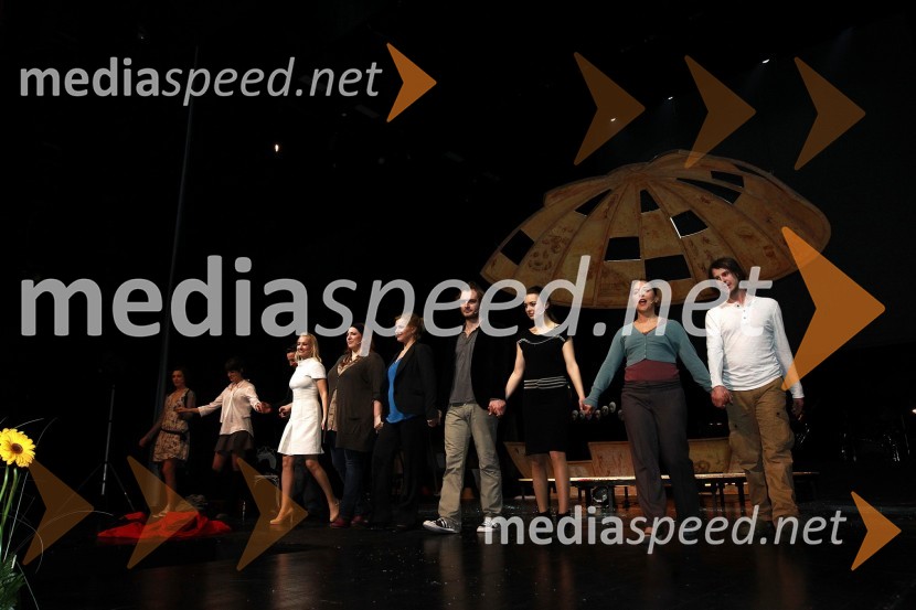 Prizor iz predstave DekameronDekameron, premiera v SNG Nova Gorica