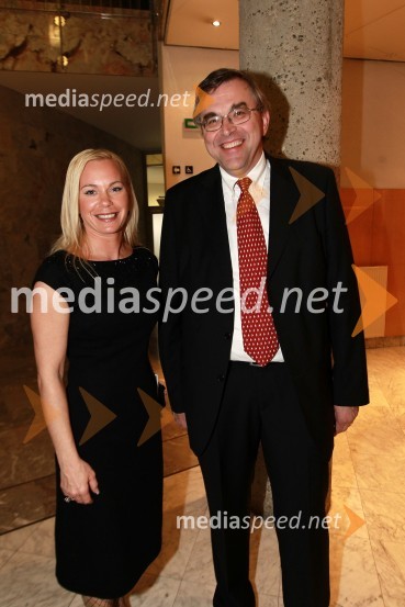 Maja Štefanec, odgovorna urednica TV-Vitel in Borut Bašin, Odnosi z javnostjo, SNG Nova GoricaDekameron, premiera v SNG Nova Gorica