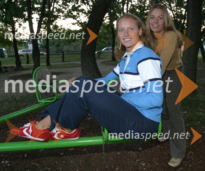 Tina Maze, smučarka in Tina Pisnik, tenisačicaTina Maze, smučarka