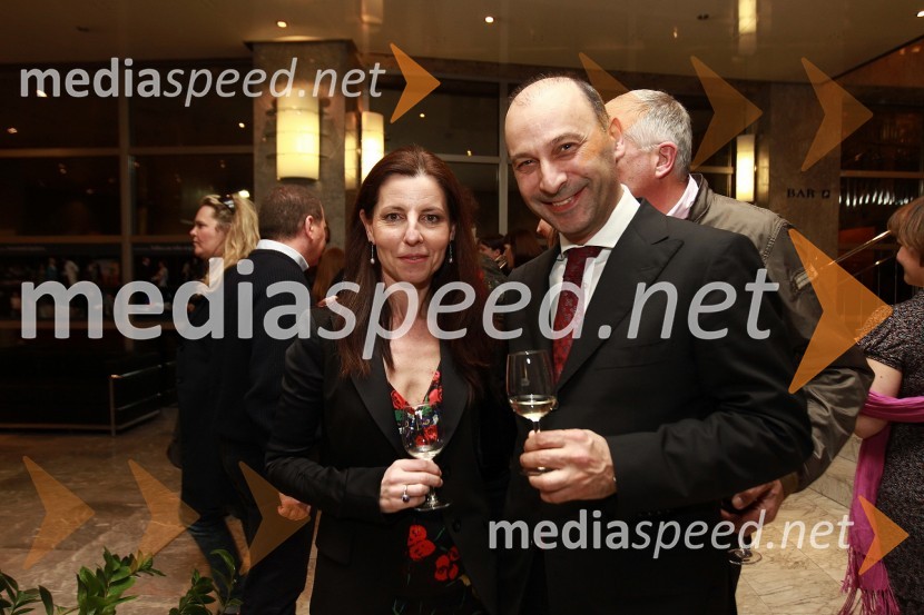 Katja Batagelj in Marjan Batagelj direktor Postojnske jameDekameron, premiera v SNG Nova Gorica