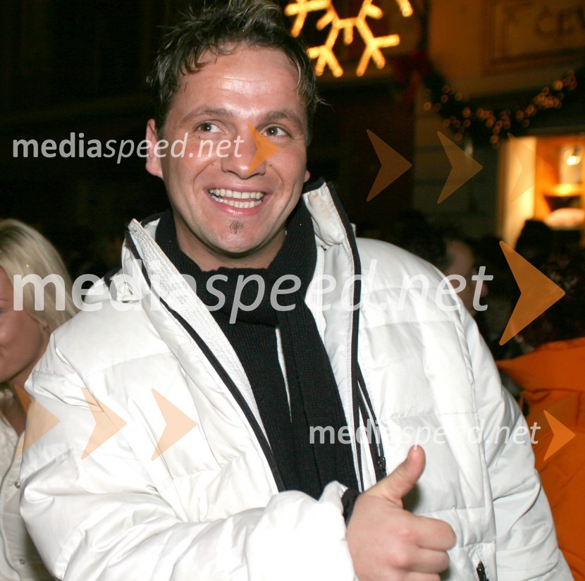 Jani Pavec, skupina Atomik HarmonikAtomik Harmonik