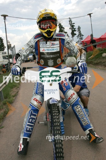 Matej Žagar, spidvejist in njegov mehanik Aleš KraljičSPEEDWAY GRAND PRIX, VN Skandinavije 2006, trening
