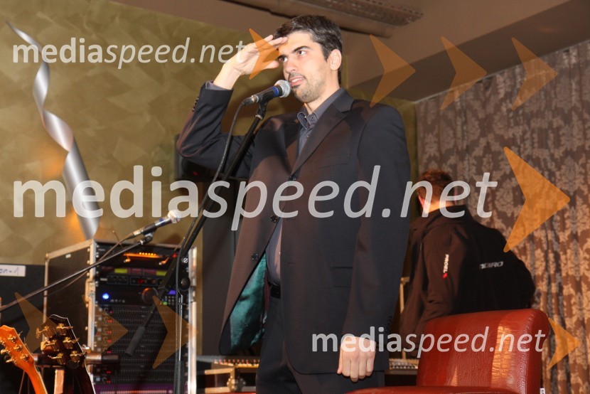 Bor Greiner, odgovorni urednik Radia City10 let Reporterja Milana z Magnificom