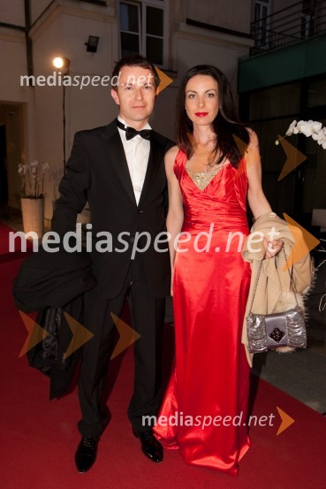 Tomaž Orešič, EFT Group in soproga TijanaTradicionalni ples Združenja manager 2011
