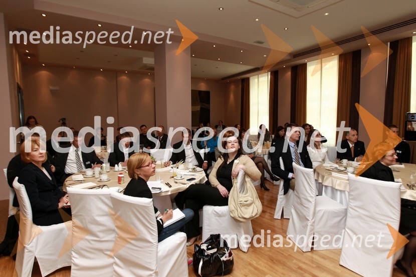 AmCham Investicijska konferenca U.S.-Slovenia business bridge: Cross U.S.-Slovenia investment opportunities for entrepreneurs