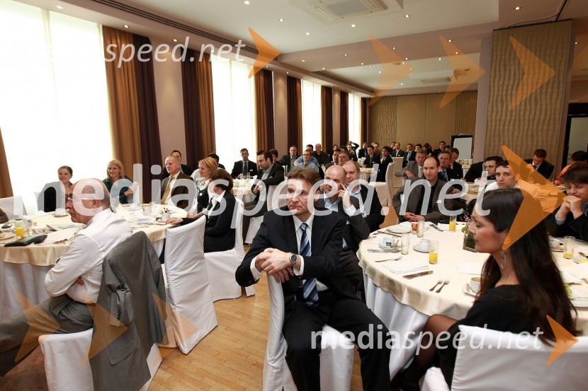 AmCham Investicijska konferenca U.S.-Slovenia business bridge: Cross U.S.-Slovenia investment opportunities for entrepreneurs