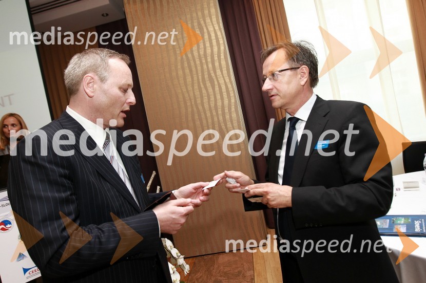 Matej Potokar, generalni direktor Microsoft Slovenija d.o.o. in Igor Plestenjak, direktor JaptiAmCham Investicijska konferenca U.S.-Slovenia business bridge: U.S. Investors day