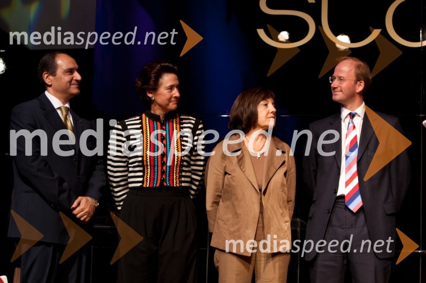 Ahmed Farouk, veleposlanik Egipta v Sloveniji, Anunciada Fernandez de Cordova, veleposlanica Španije v Sloveniji, Nicole Michelangeli, veleposlanica Francije v Sloveniji in Andrew Page, veleposlanik Anglije v SlovenijiGuest star 2010