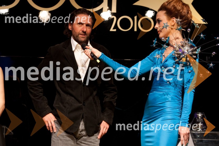 Andrea Massi, trener smučarke Tine Maze in Anđa Marič, glasbenicaGuest star 2010