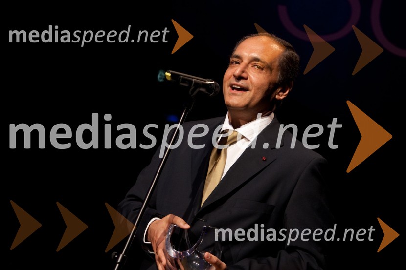 Ahmed Farouk, veleposlanik Egipta v SlovenijiGuest star 2010