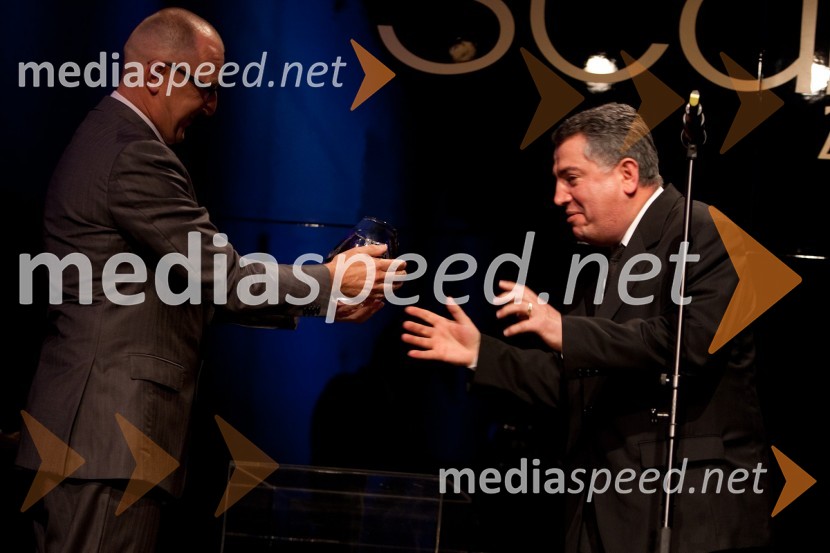 Brane Krajnik, direktor The Slovenian Times in Ayhan Öztürk, generalni menedžer Turkish airlines v SlovenijiGuest star 2010