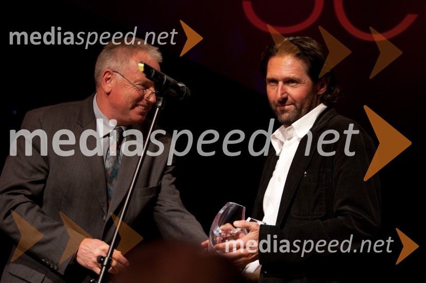 Srečko Trglec, urednik Radia SI in Andrea Massi, trener smučarke Tine MazeGuest star 2010