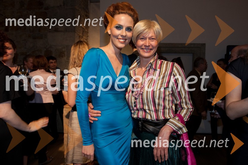 Anđa Marič, glasbenica in Barbara Drnač, novinarkaGuest star 2010